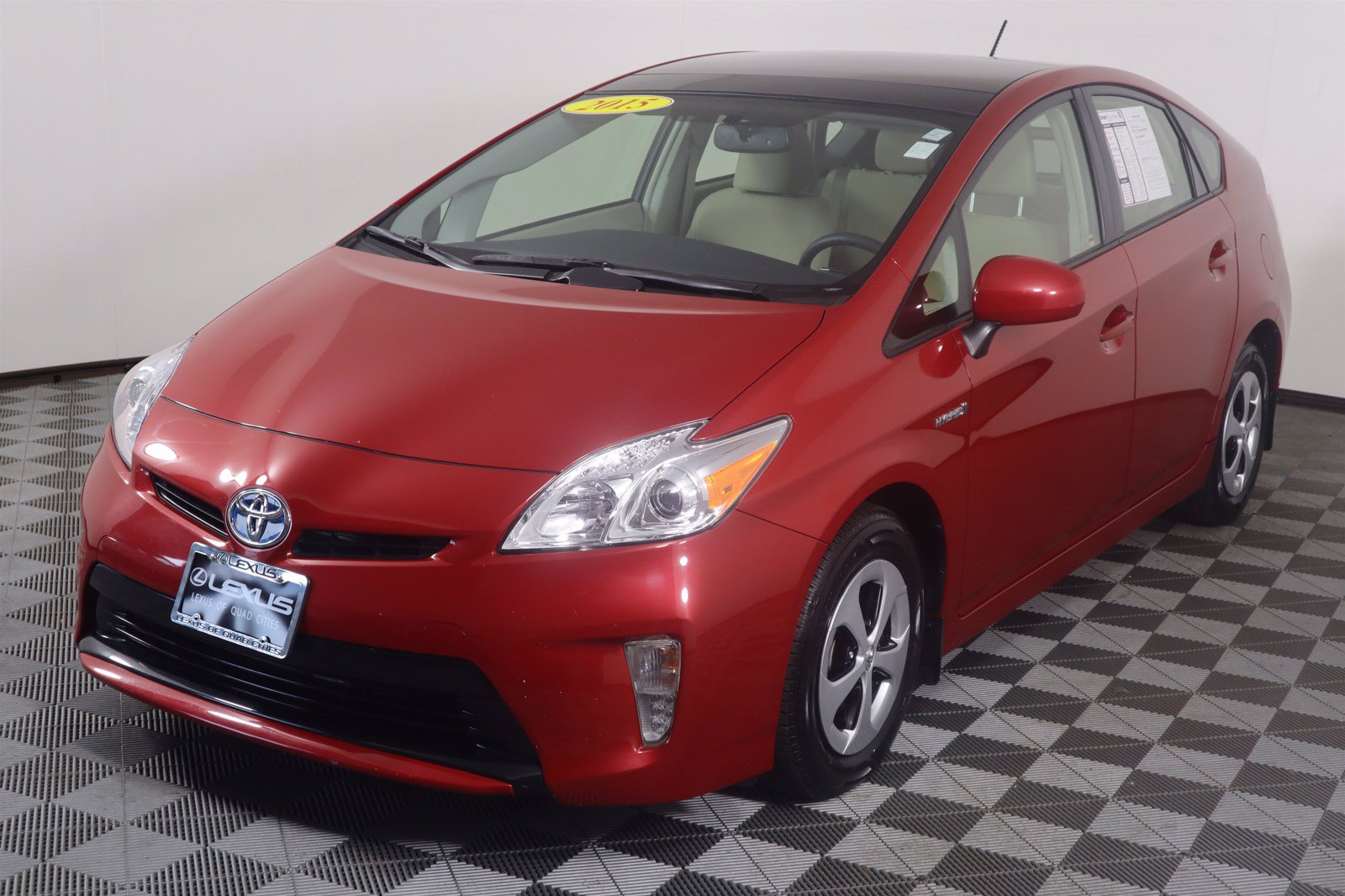 Pre-Owned 2015 Toyota Prius Three Hatchback In Davenport #L20587B ...